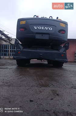 Колісний екскаватор Volvo EC 180B LC 2008 в 