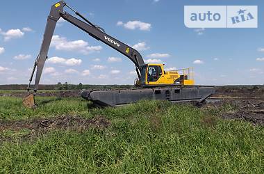 Экскаватор Volvo EC 210 BLR 2013 в 