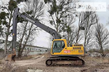 Гусеничний екскаватор Volvo EC 210B LC 2002 в Києві