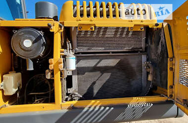 Гусеничный экскаватор Volvo EC 210B LC 2005 в 