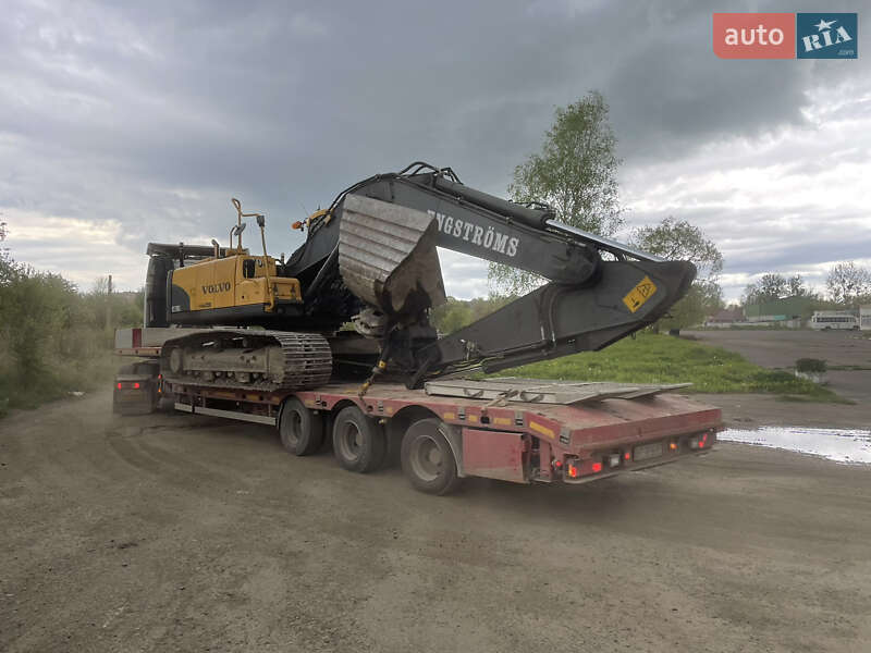 Гусеничный экскаватор Volvo EC 210CL 2011 в Калуше