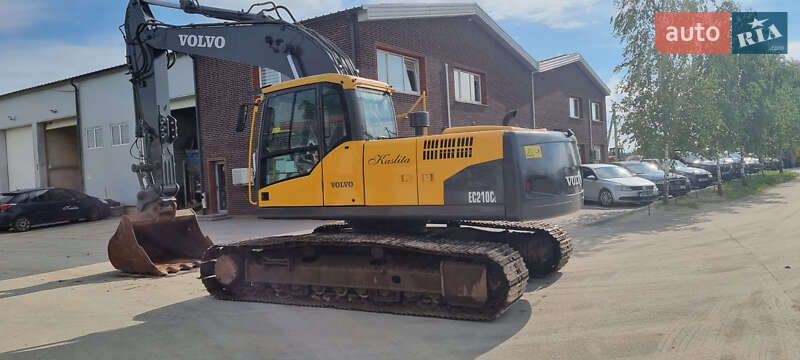 Гусеничный экскаватор Volvo EC 210CL 2010 в Николаеве