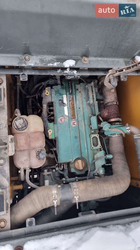 Гусеничний екскаватор Volvo EC 220D 2016 в Одесі