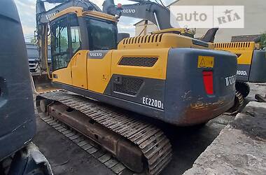 Гусеничний екскаватор Volvo EC 220DL 2014 в Івано-Франківську