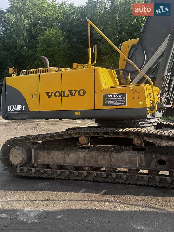Гусеничный экскаватор Volvo EC 240 BNLC 2007 в 