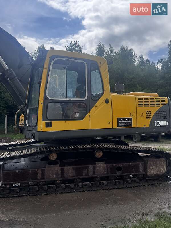 Гусеничный экскаватор Volvo EC 240 BNLC 2007 в Ивано-Франковске