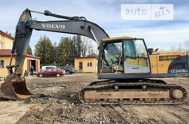 Гусеничний екскаватор Volvo EC 240CL 2008 в Калуші