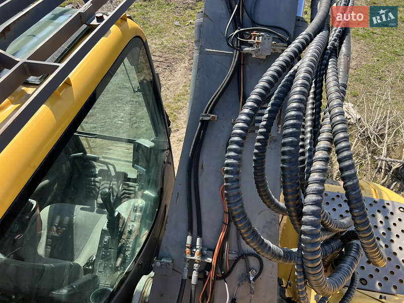 Гусеничний екскаватор Volvo EC 240CL 2008 в Луцьку