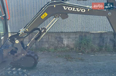 Миниэкскаватор Volvo EC 27D 2025 в 