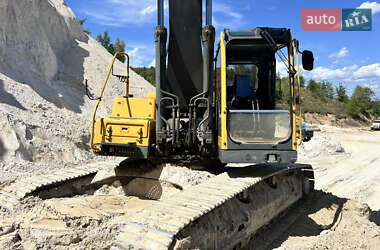 Гусеничный экскаватор Volvo EC 290B LC 2002 в 