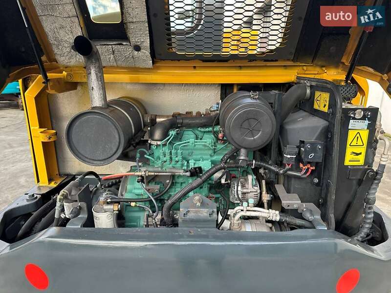 Гусеничный экскаватор Volvo EC 55D 2017 в Ровно