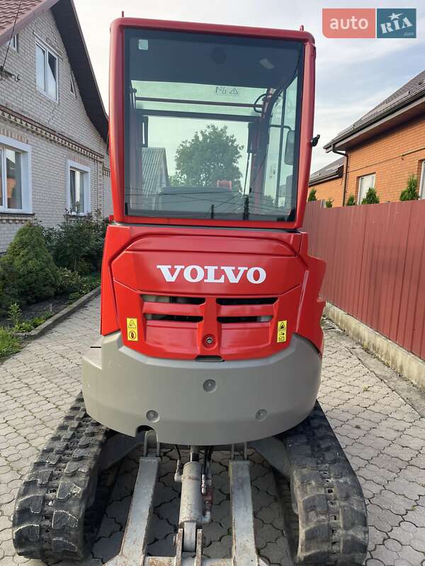 Міні-екскаватор Volvo ECR 25D 2014 в Луцьку