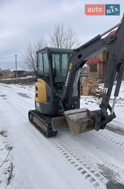 Миниэкскаватор Volvo ECR 25D 2014 в Черновцах
