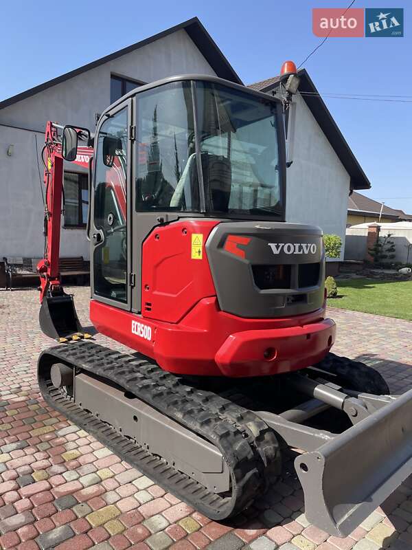 Гусеничный экскаватор Volvo ECR 50D 2016 в Луцке