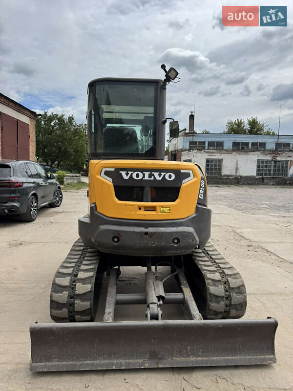 Миниэкскаватор Volvo ECR 50D 2015 в Луцке