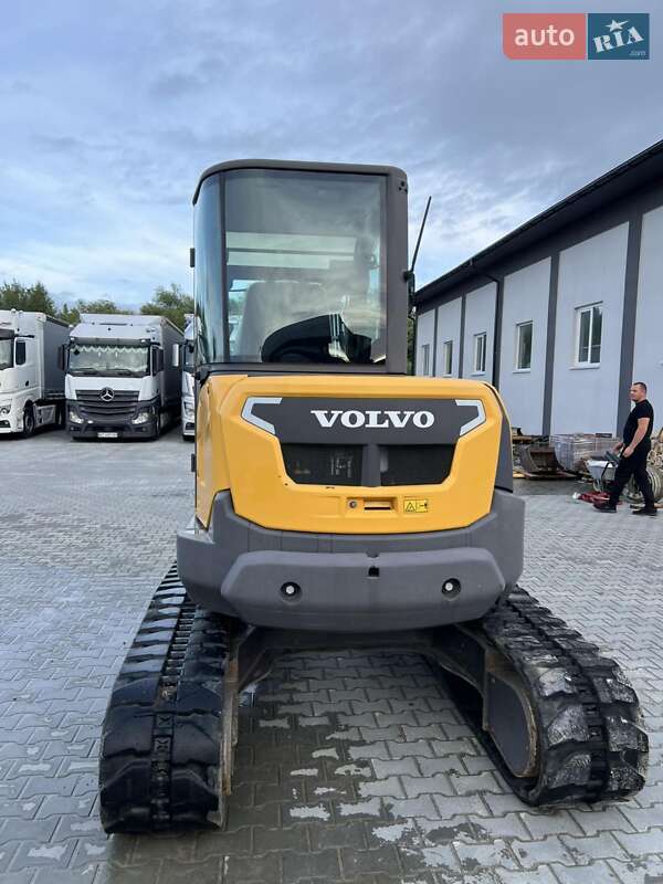 Міні-екскаватор Volvo ECR 50D 2015 в Долині