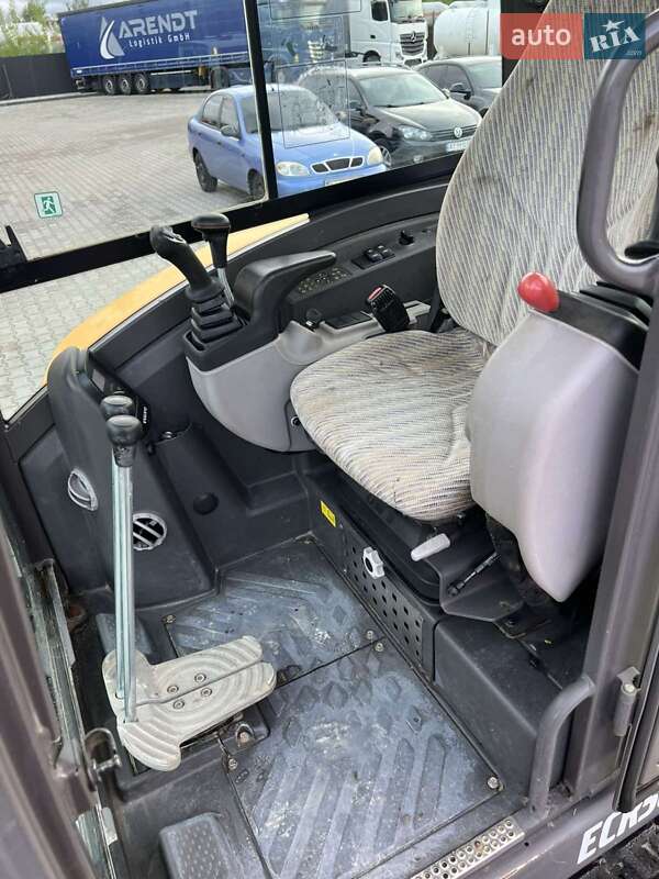Міні-екскаватор Volvo ECR 50D 2015 в Долині