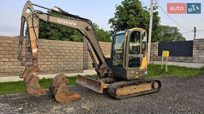 Миниэкскаватор Volvo ECR 58D 2015 в Луцке