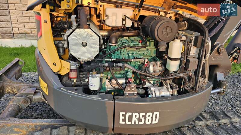 Миниэкскаватор Volvo ECR 58D 2015 в Луцке