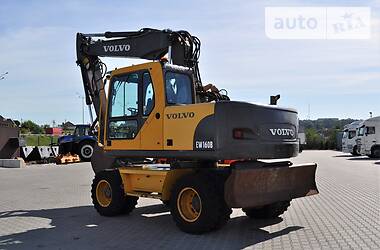 Колесный экскаватор Volvo EW 160 2005 в Ровно