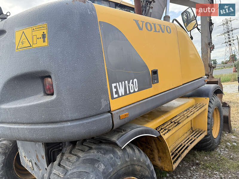 Экскаватор погрузчик Volvo EW 160 2000 в Днепре