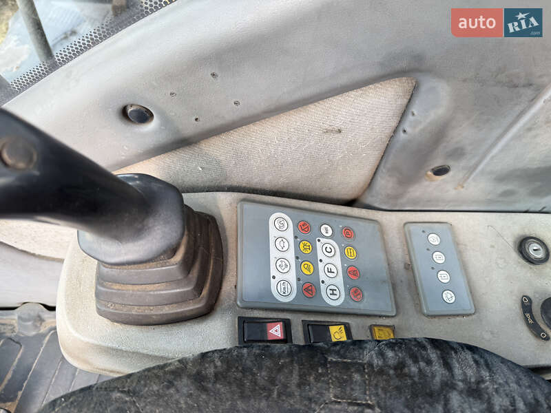 Экскаватор погрузчик Volvo EW 160 2000 в Днепре