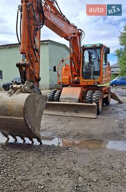 Колесный экскаватор Volvo EW 160 2010 в Тересве