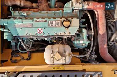 Колесный экскаватор Volvo EW 180C 2011 в 