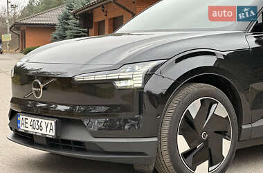 Внедорожник / Кроссовер Volvo EX30 2024 в 