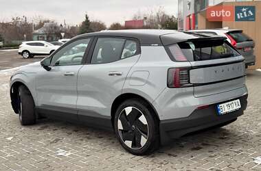 Внедорожник / Кроссовер Volvo EX30 2023 в 