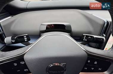 Внедорожник / Кроссовер Volvo EX30 2023 в 