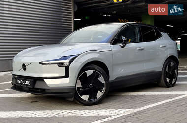 Volvo EX30 2024
