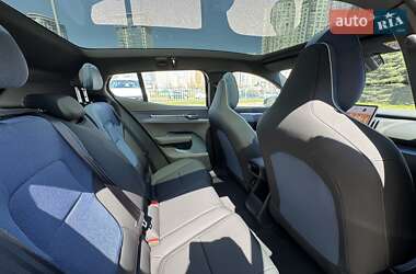 Внедорожник / Кроссовер Volvo EX30 2023 в 