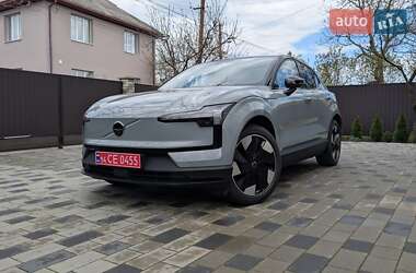Volvo EX30 2024