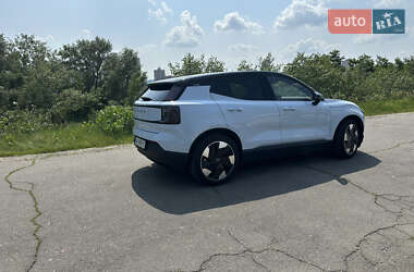 Внедорожник / Кроссовер Volvo EX30 2024 в 