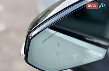 Внедорожник / Кроссовер Volvo EX30 2024 в 