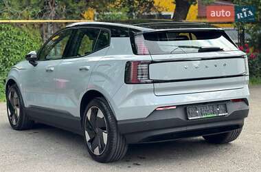 Внедорожник / Кроссовер Volvo EX30 2024 в 
