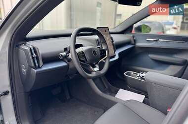 Внедорожник / Кроссовер Volvo EX30 2024 в 