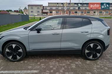 Внедорожник / Кроссовер Volvo EX30 2024 в 