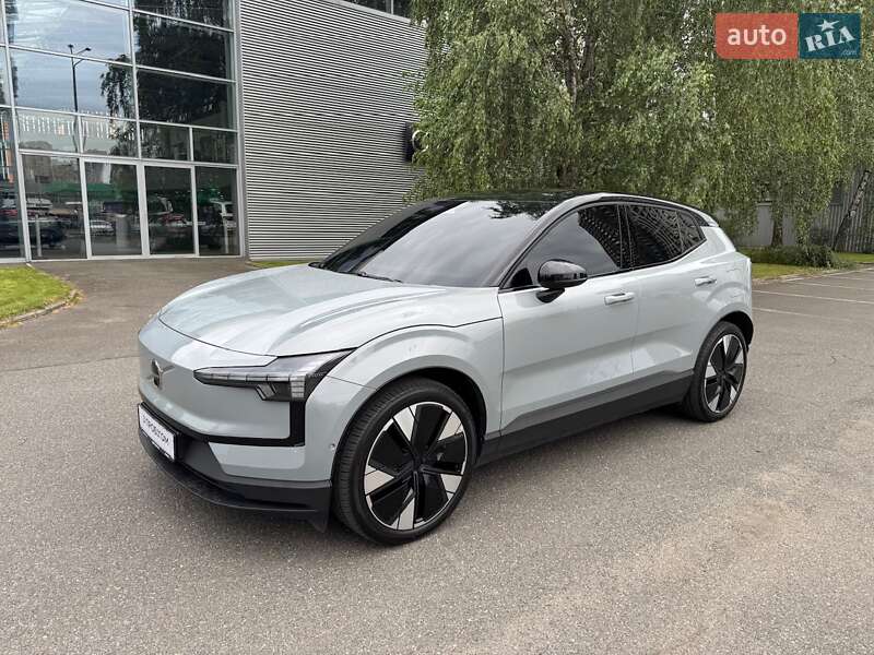 Внедорожник / Кроссовер Volvo EX30 2024 в 