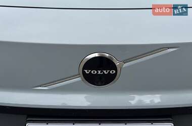 Внедорожник / Кроссовер Volvo EX30 2024 в 