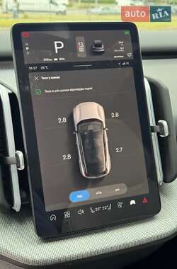 Внедорожник / Кроссовер Volvo EX30 2024 в 