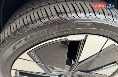 Внедорожник / Кроссовер Volvo EX30 2024 в 