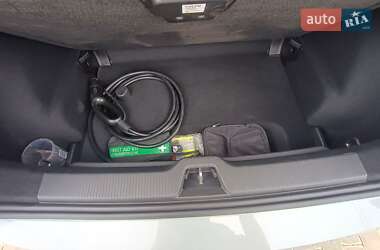 Внедорожник / Кроссовер Volvo EX30 2024 в 