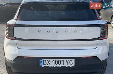 Внедорожник / Кроссовер Volvo EX30 2023 в 