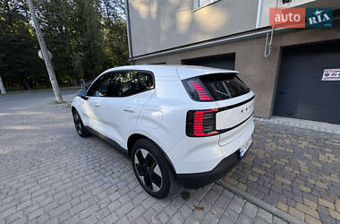 Внедорожник / Кроссовер Volvo EX30 2024 в 