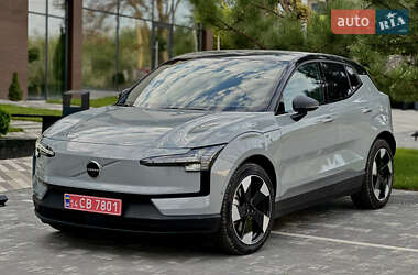 Volvo EX30 2025