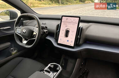 Внедорожник / Кроссовер Volvo EX30 2025 в 