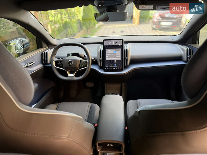 Внедорожник / Кроссовер Volvo EX30 2024 в Ужгороде