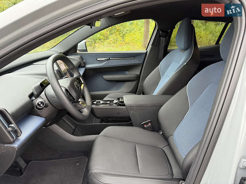 Внедорожник / Кроссовер Volvo EX30 2024 в Ковеле